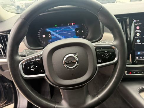 Used 2023 Volvo S90 B6 Plus AWD/4WD image 26