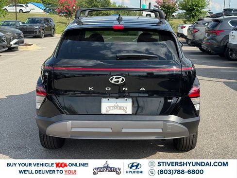 New 2026 Hyundai Kona SEL Premium FWD image 11