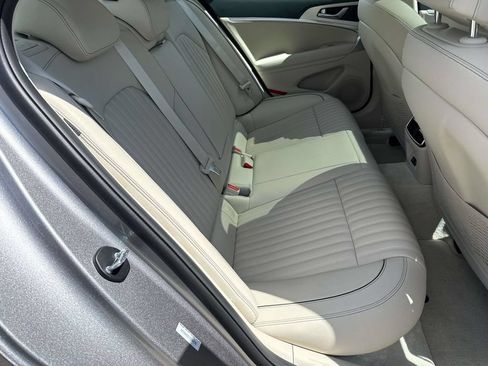 Used 2026 Genesis G70 2.5T Prestige RWD image 11