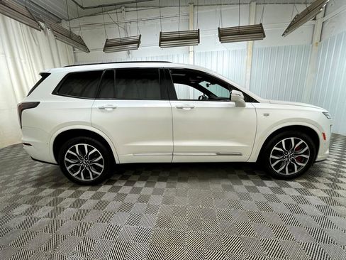 Used 2024 Cadillac XT6 Sport image 26