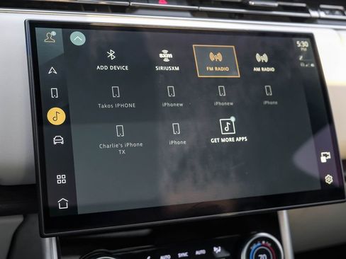 Used 2023 Land Rover Range Rover SE image 31