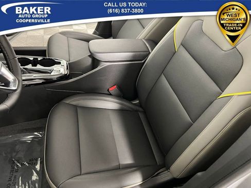 New 2026 Chevrolet Trax ACTIV w/ Sunroof Package image 17