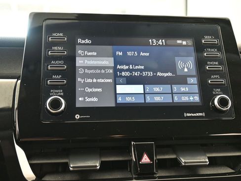 Used 2022 Toyota Camry SE image 22