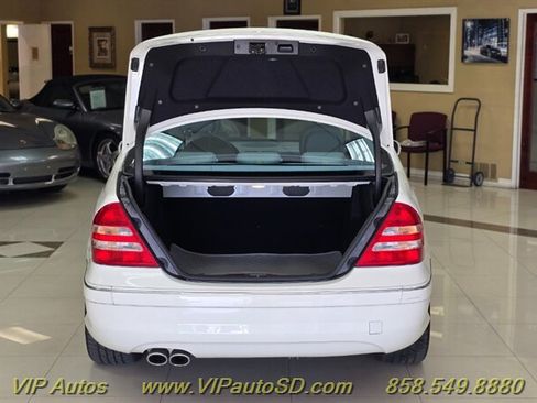 Used 2007 Mercedes-Benz C 230 Sedan image 9