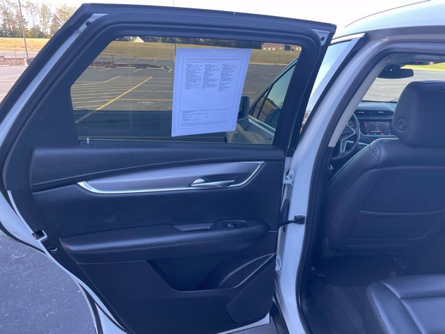 Used 2018 Cadillac XT5 Luxury w/ Driver Awareness Package AWD/4WD image 57