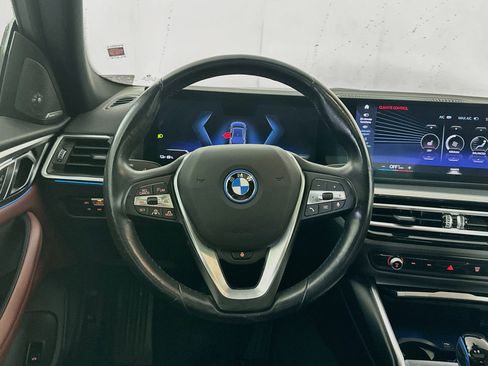 Used 2023 BMW i4 eDrive35 RWD image 18