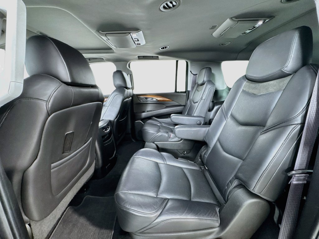 Used 2017 Cadillac Escalade ESV Premium Luxury AWD/4WD image 14