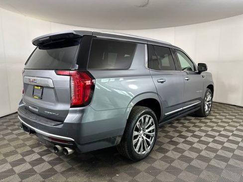 Used 2021 GMC Yukon Denali w/ Denali Premium Package image 3