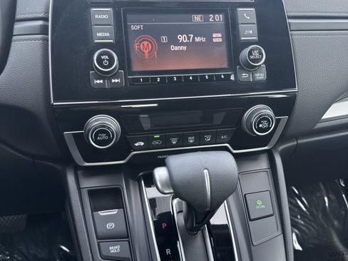 Used 2017 Honda CR-V LX image 12