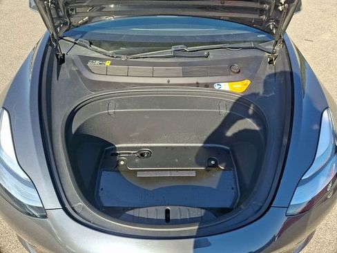 Used 2018 Tesla Model 3 Long Range RWD image 30