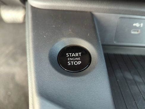 New 2026 Nissan Sentra SV w/ Floor Mat Package FWD image 39