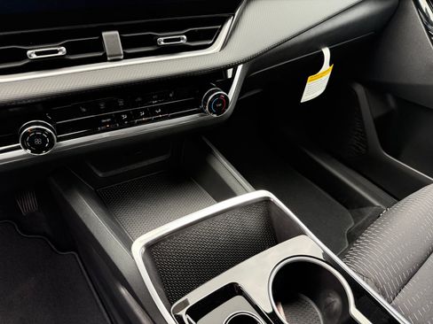 New 2026 Chevrolet Equinox LT w/ Safety and Technology Package FWD image 13