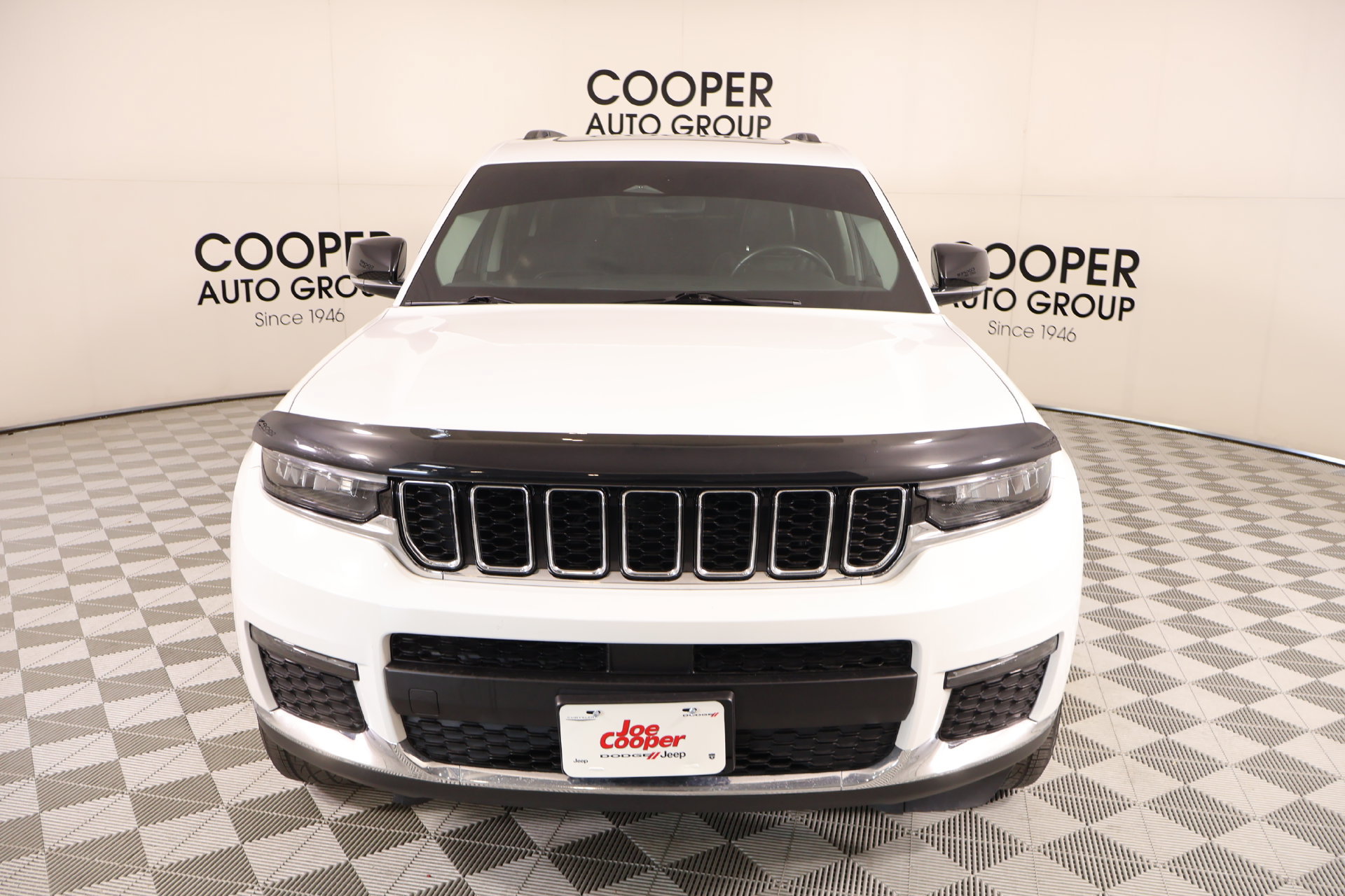 Used 2021 Jeep Grand Cherokee L Limited w/ Trailer Tow Group (B) AWD/4WD image 10