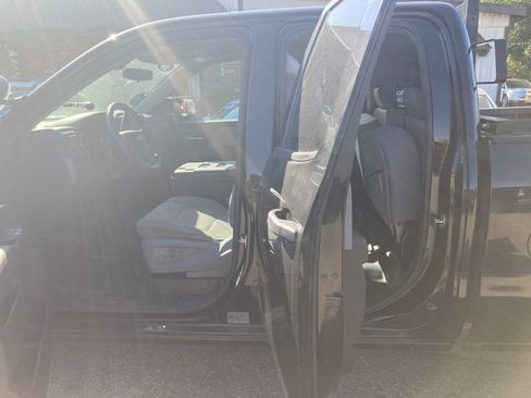 Used 2018 Chevrolet Silverado 1500 W/T image 10