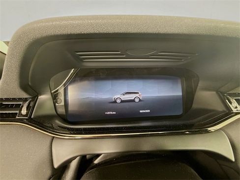 Used 2026 Land Rover Range Rover Evoque Dynamic SE image 15