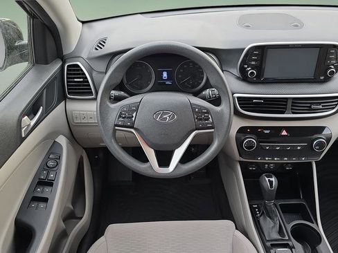 Used 2021 Hyundai Tucson Value FWD image 12
