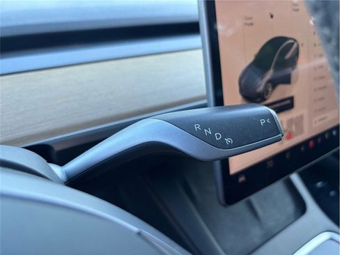 Used 2022 Tesla Model 3 Long Range image 31