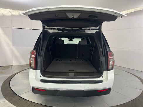 Used 2021 Chevrolet Suburban LT AWD/4WD image 12