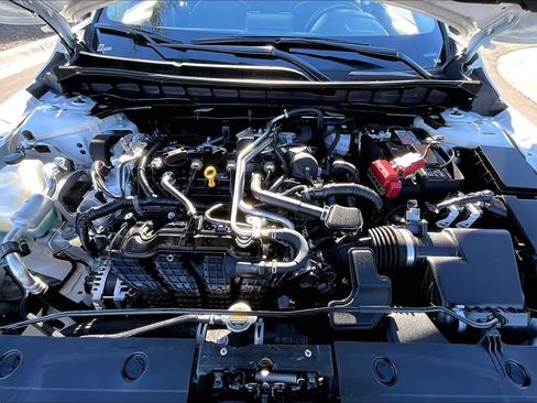 Certified 2025 Nissan Altima 2.5 SV image 32