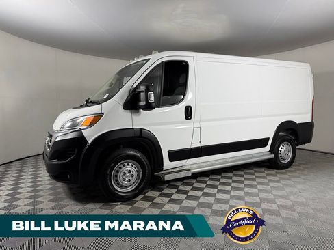 Used 2025 RAM ProMaster 2500 w/ U-Haul Equipment Group FWD image 1