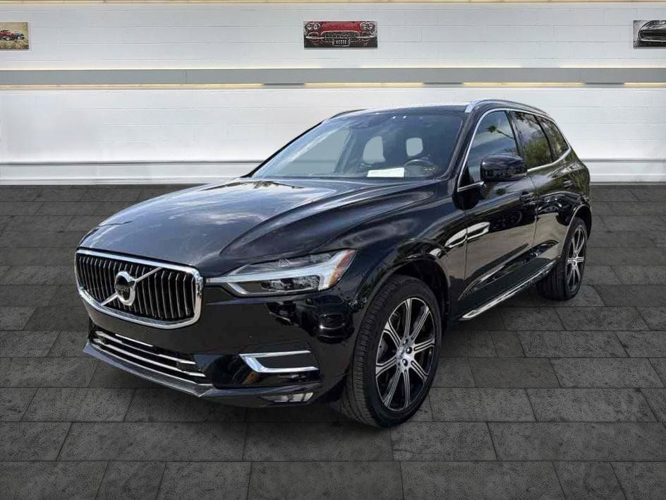 Used 2018 Volvo XC60 T6 Inscription w/ Convenience Package AWD/4WD image 3