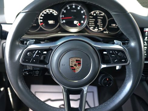 Used 2020 Porsche Cayenne S AWD/4WD image 18