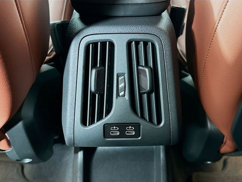 New 2026 BMW X1 xDrive28i w/ Technology Package image 18