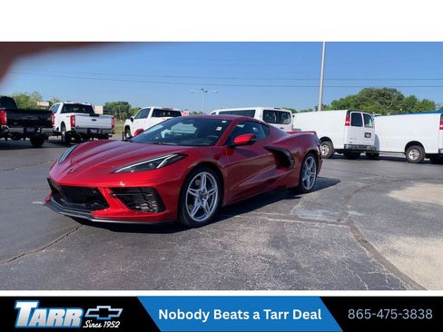Used 2024 Chevrolet Corvette Stingray Preferred Cpe w/ Z51 Performance Package RWD image 4