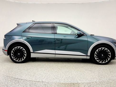 Used 2024 Hyundai Ioniq 5 Limited image 4