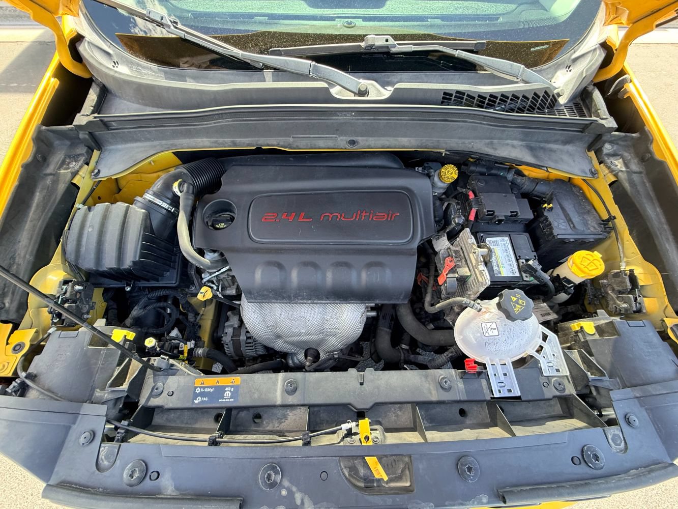 Used 2017 Jeep Renegade Altitude AWD/4WD image 3