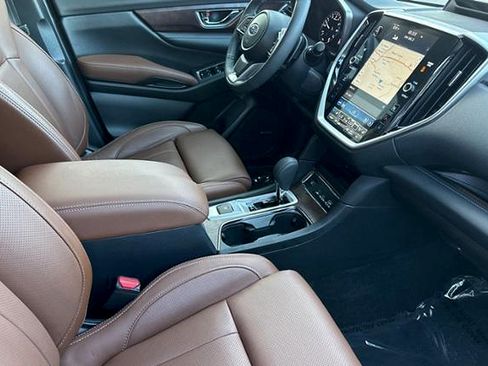 Used 2023 Subaru Ascent Touring AWD/4WD image 19