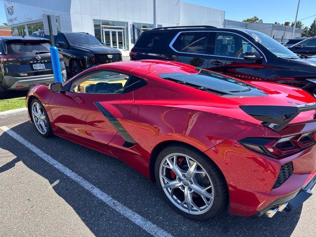 Used 2023 Chevrolet Corvette Stingray Premium Cpe w/ Z51 Performance Package RWD image 2