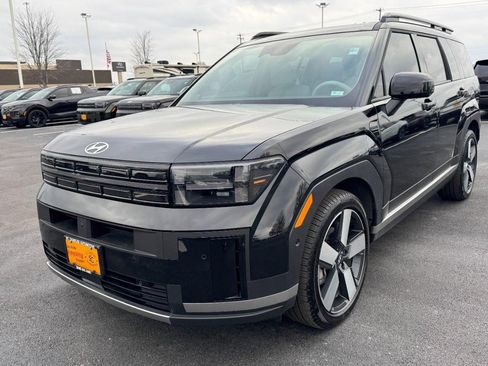 Used 2024 Hyundai Santa Fe Limited image 8