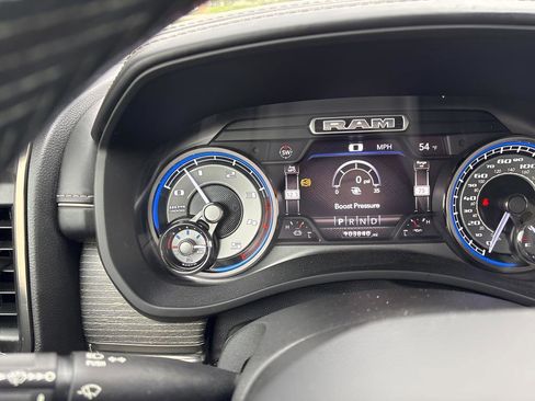 Used 2020 RAM 3500 Limited AWD/4WD image 41