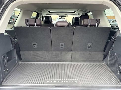 New 2026 Ford Expedition Platinum w/ Platinum Ultimate Package AWD/4WD image 12