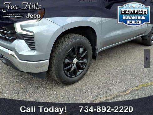 Used 2024 Chevrolet Silverado 1500 LT AWD/4WD image 5
