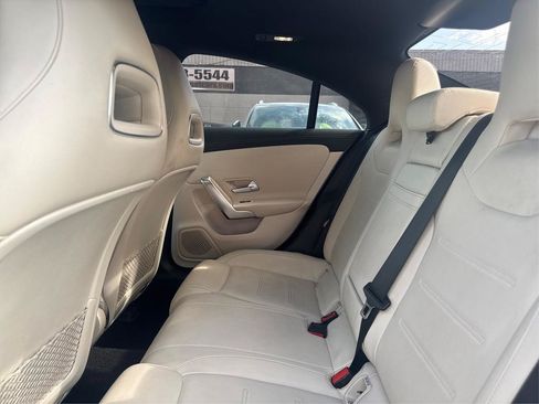 Used 2020 Mercedes-Benz CLA 250 image 7