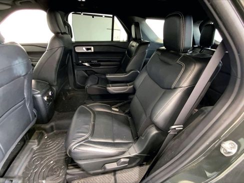 Used 2022 Ford Explorer ST w/ Equipment Group 401A RWD image 24