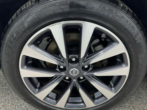 Used 2017 Nissan Altima 2.5 SL FWD image 21
