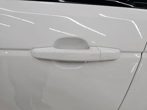 Used 2014 Land Rover Range Rover Supercharged image 12