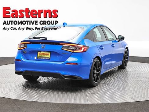 Used 2022 Honda Civic Sport image 5