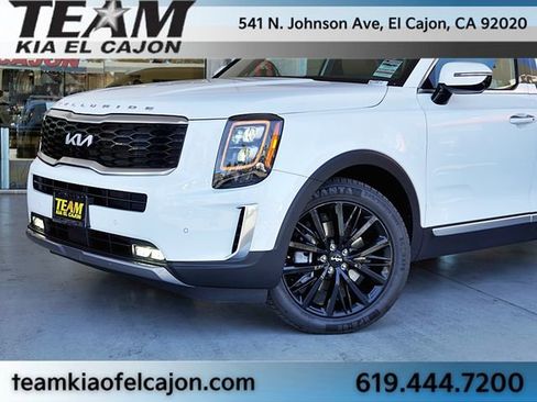 Certified 2022 Kia Telluride SX w/ Towing Package FWD image 3