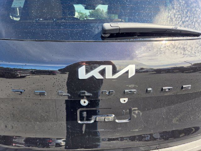 Used 2022 Kia Telluride SX w/ Nightfall Edition Package AWD/4WD image 25