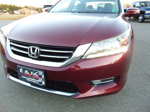 Used 2013 Honda Accord Touring image 43