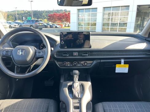 New 2026 Honda HR-V LX image 13