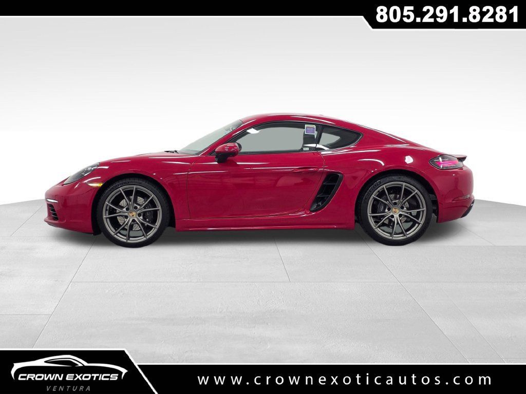 Used 2024 Porsche 718 Cayman RWD image 4