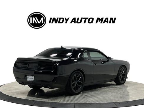 Used 2019 Dodge Challenger R/T w/ Plus Package image 5