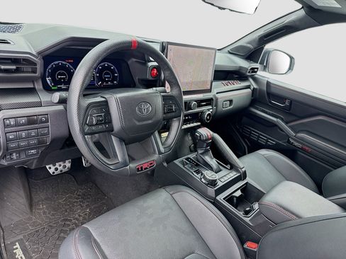 Used 2024 Toyota Tacoma TRD Pro AWD/4WD image 7