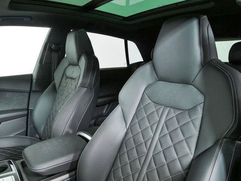 New 2026 Audi SQ8 Premium Plus AWD/4WD image 5