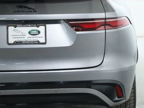 Certified 2025 Jaguar F-PACE R-Dynamic S image 46